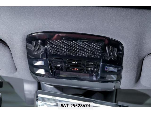 Lexus RX 2023-10 7806043-16