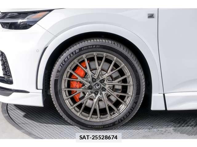 Lexus RX 2023-10 7806043-8