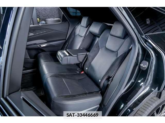 Lexus RX 2025-04 7806049-6