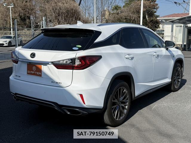 Lexus RX 2018-10 7809394-1