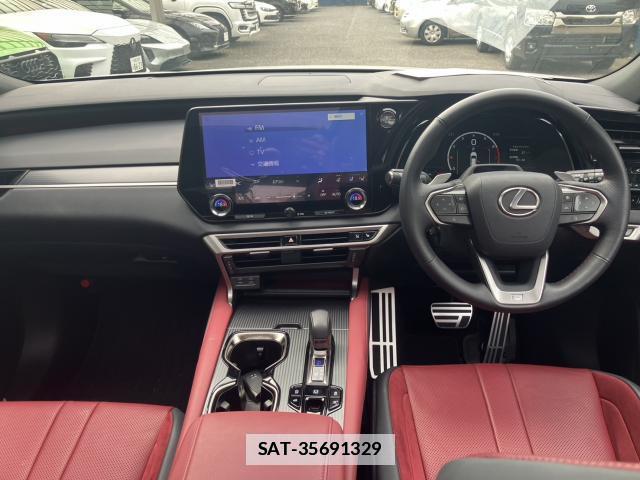 Lexus RX 2025-08 7810194-2