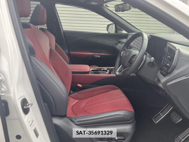 Lexus RX 2025-08 7810194-3