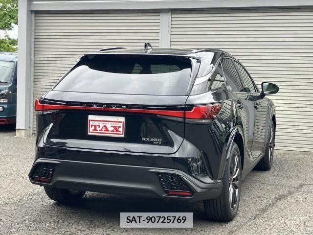 Lexus RX 2025-11 7810204-1
