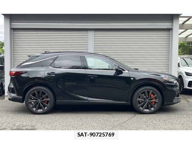 Lexus RX 2025-11 7810204-17