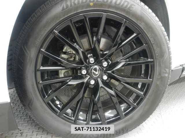 Lexus RX 2016-05 7810874-15