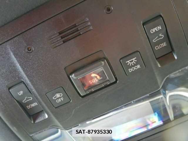 Lexus RX 2020-02 7810884-12