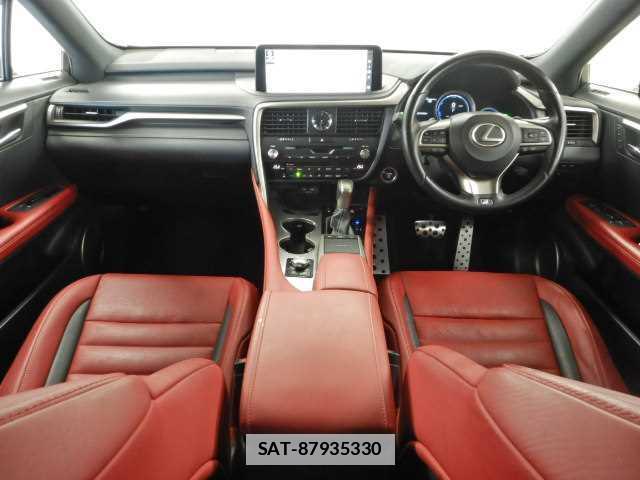 Lexus RX 2020-02 7810884-2