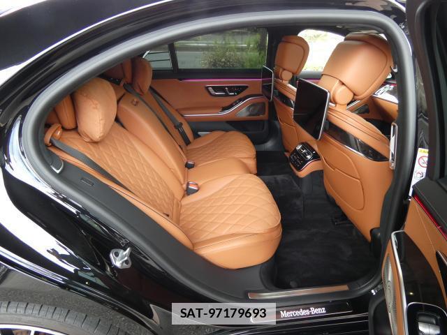 Mercedes Benz S-CLASS 2023-03 7798483-17