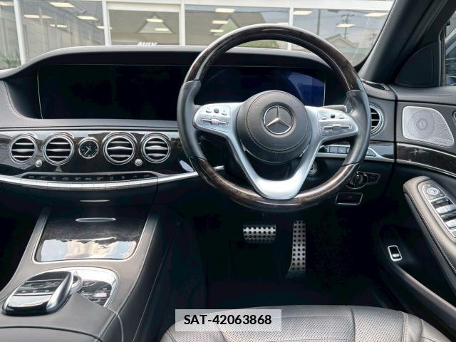 Mercedes Benz S-CLASS 2017-08 7806197-9
