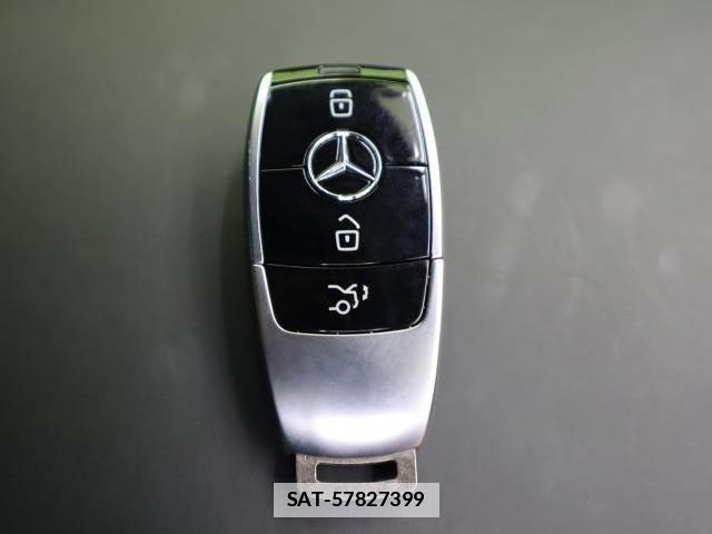 Mercedes Benz S-CLASS 2017-09 7810142-8