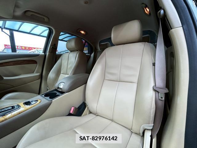 Jaguar S-TYPE 2005-03 7805687-16