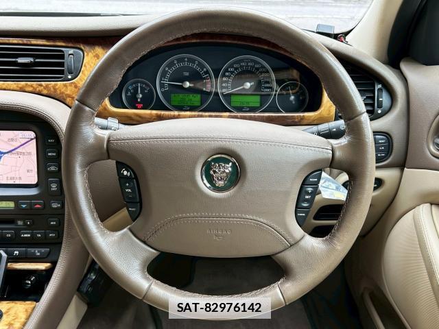 Jaguar S-TYPE 2005-03 7805687-18