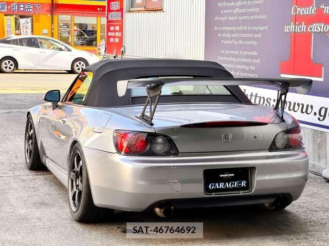 Honda S2000 2000-12 7809630-11