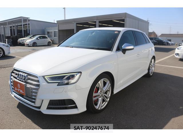 Audi S3 2017-05 7809472-1