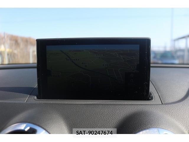Audi S3 2017-05 7809472-3
