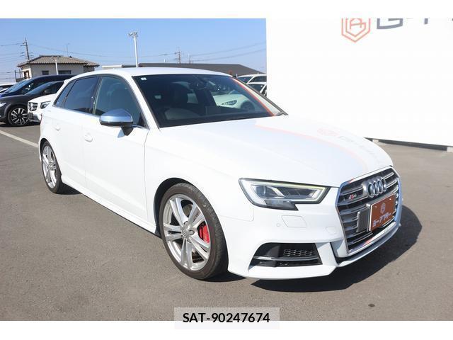 Audi S3 2017-05 7809472-6
