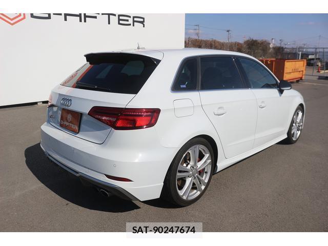 Audi S3 2017-05 7809472-8