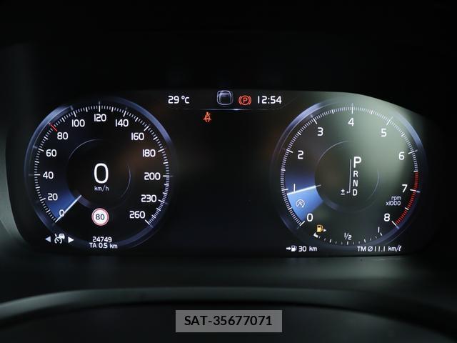 Volvo S60 2019-09 7794486-12