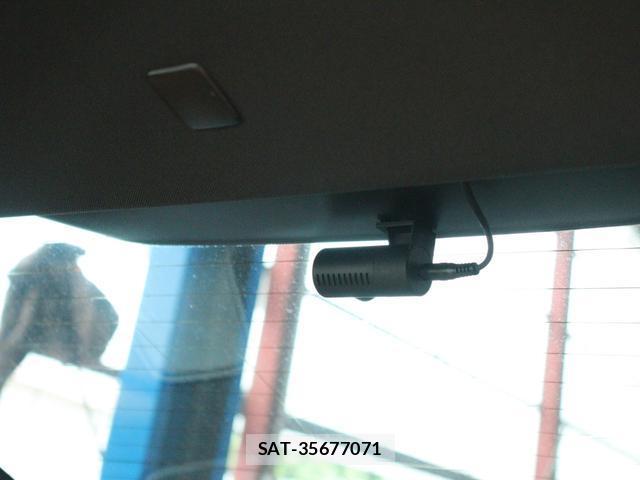 Volvo S60 2019-09 7794486-17