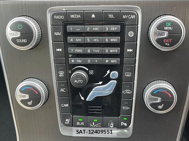 Volvo S60 2015-11 7808751-18