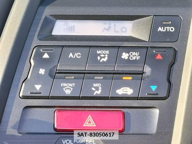Honda S660 2015-08 7802344-12