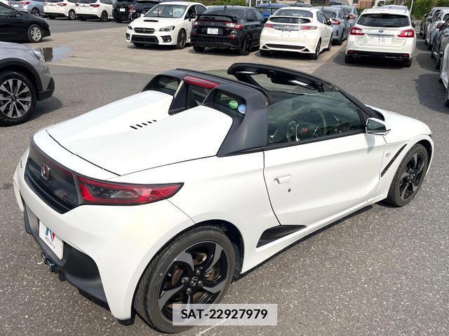 Honda S660 2018-04 7804608-16
