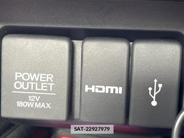 Honda S660 2018-04 7804608-7
