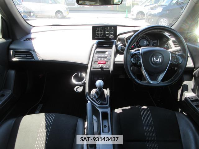 Honda S660 2015-06 7807004-13