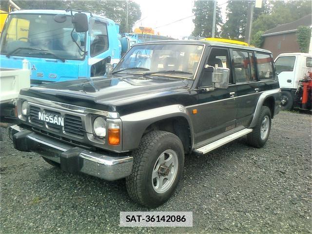 Nissan SAFARI 1990-11 7798393-1