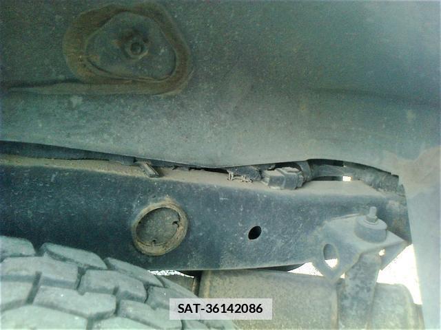 Nissan SAFARI 1990-11 7798393-8
