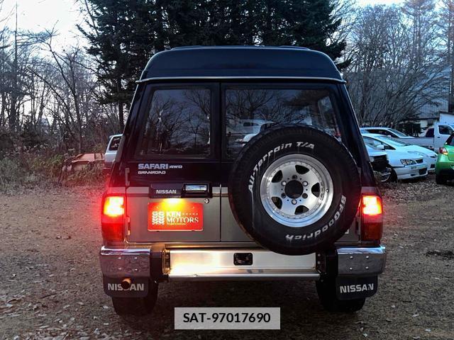 Nissan SAFARI 1991-09 7804618-6