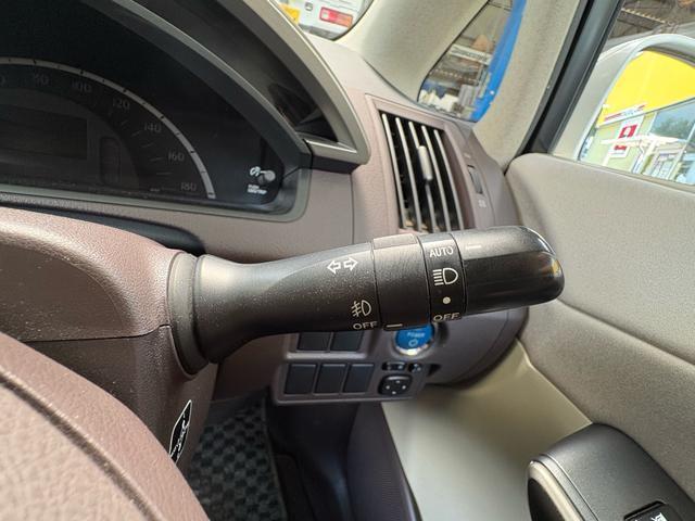 Toyota SAI 2010-04 7795991-16