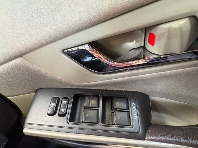 Toyota SAI 2010-04 7795991-18