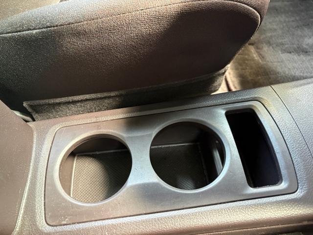 Toyota SAI 2010-04 7795991-19
