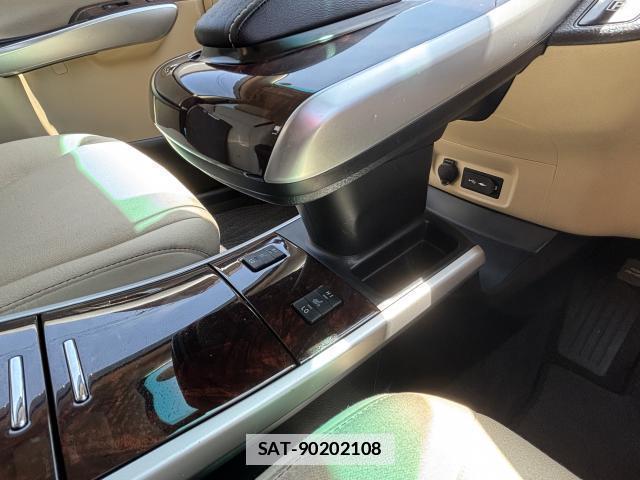 Toyota SAI 2014-01 7801834-15