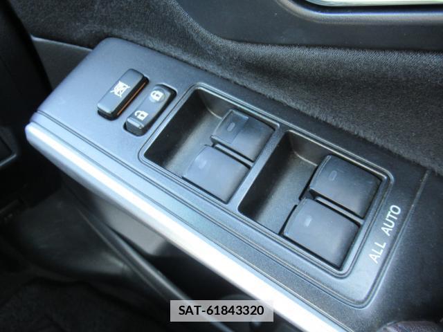 Toyota SAI 2014-02 7802674-9