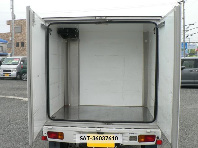 Subaru SAMBAR TRUCK 2015-02 7806696-17