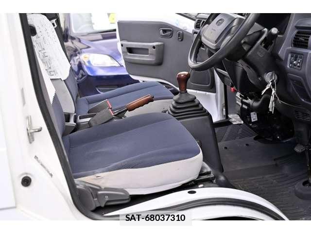 Subaru SAMBAR TRUCK 2009-11 7806888-9