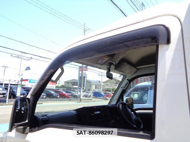 Subaru SAMBAR TRUCK 2018-09 7810301-15