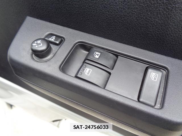 Subaru SAMBAR TRUCK 2022-07 7810305-11