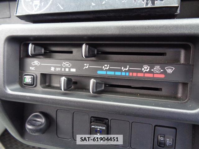 Subaru SAMBAR TRUCK 2020-05 7810308-11
