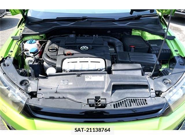 VolksWagen SCIROCCO 2010-06 7798242-7