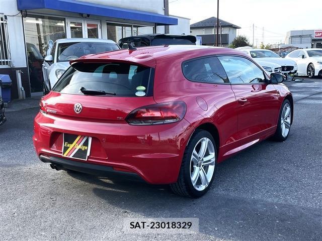 VolksWagen SCIROCCO 2013-08 7798243-13
