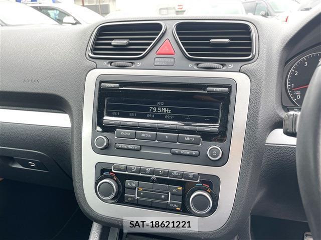 VolksWagen SCIROCCO 2012-03 7798246-4