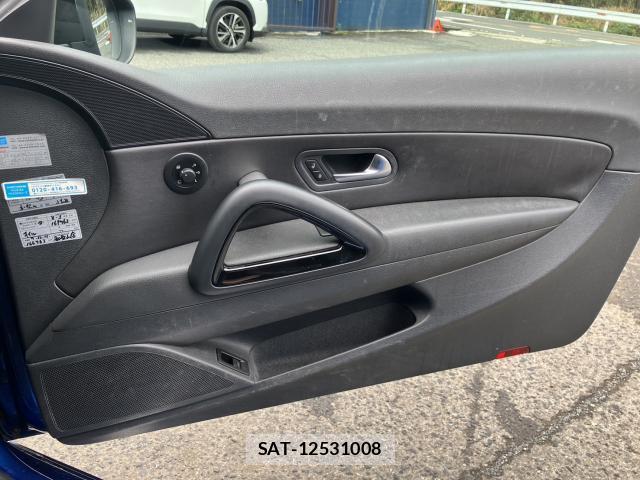 VolksWagen SCIROCCO 2010-03 7810214-13