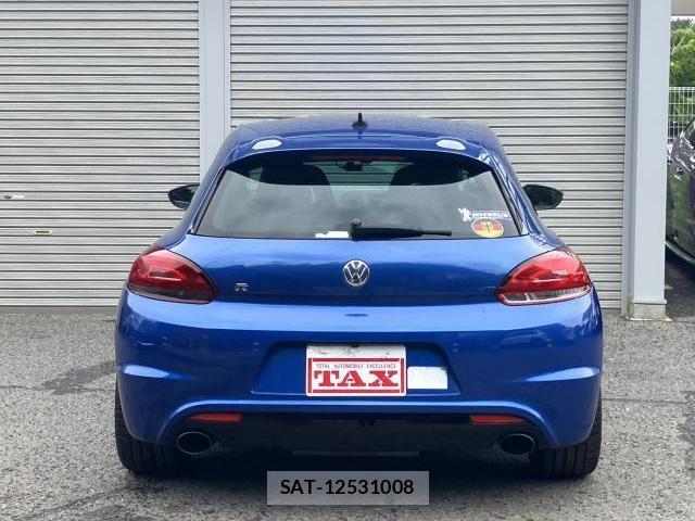 VolksWagen SCIROCCO 2010-03 7810214-17