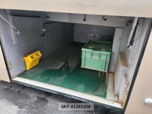 Hino Selega 2001-01 7798007-17
