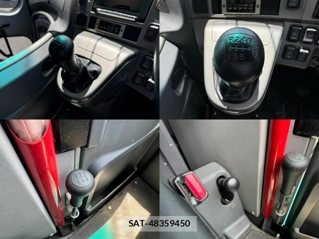 Hino Selega 2007-04 7800898-14
