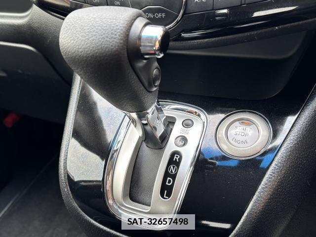 Nissan SERENA 2015-05 7793556-14