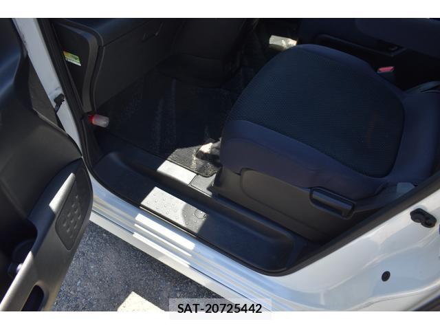 Nissan SERENA 2006-01 7796552-15